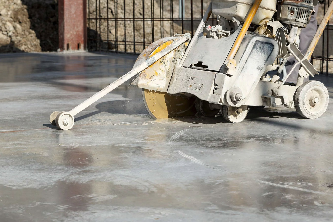 Concrete cutting in El Monte, CA